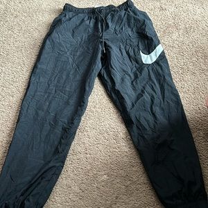 Womens Nike windbreaker pants
